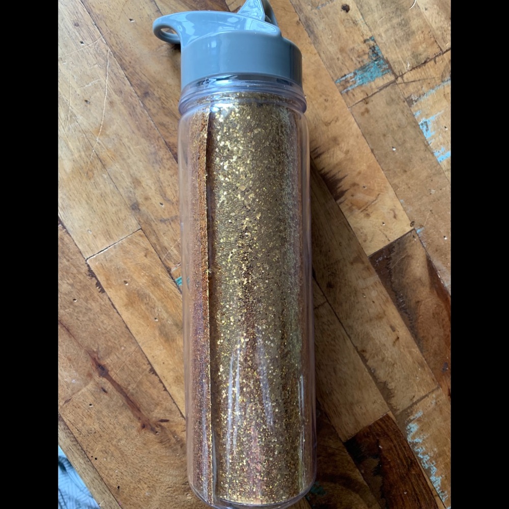 NWOT 18oz Gold Water Bottle - Picture 7 of 7